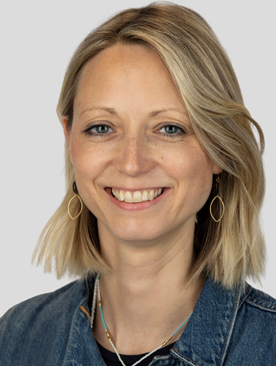 SOPHIE BELL
