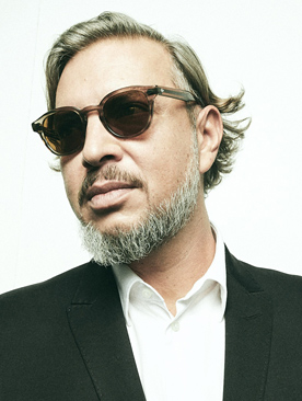 P&Eacute;TER RADOVICS